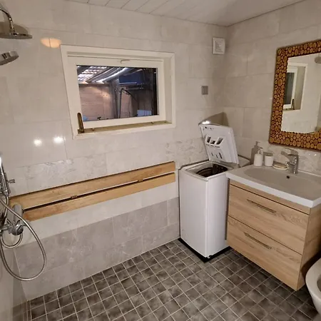 Alba House Near Lahti, Pajulahti, With Free Parking Appartement